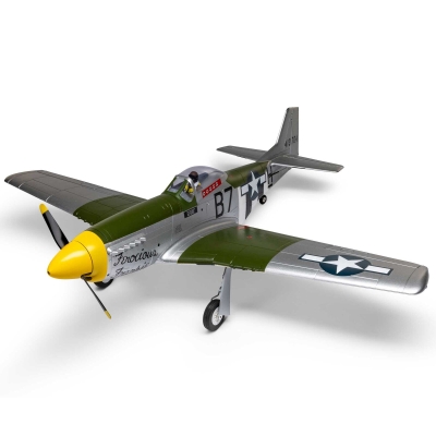 Jetzt erhältlich: E-flite P-51D Mustang 1.0m PNP – Der perfekte Einstieg in die Warbird-Welt! - E-flite P-51D Mustang 1.0m PNP – Warbird für Einsteiger &amp;amp; Fortgeschrittene | Voltmaster.de