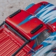 Infraction 4x4 Mega Resto Mod Truck rot/blau - 1:8